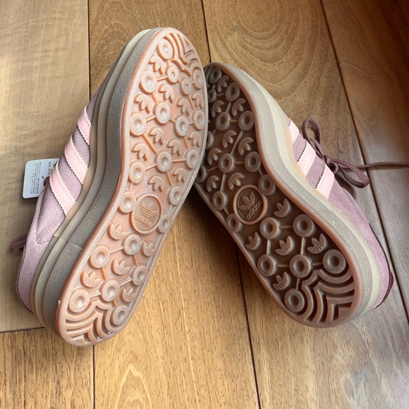 NWOB Adidas Originals Gazelle Bold Women's Sneakers Sz 7.5 Preloved Ruby - Picture 7 of 8